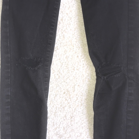 black jeans with rips in knees - Picture 2 of 5